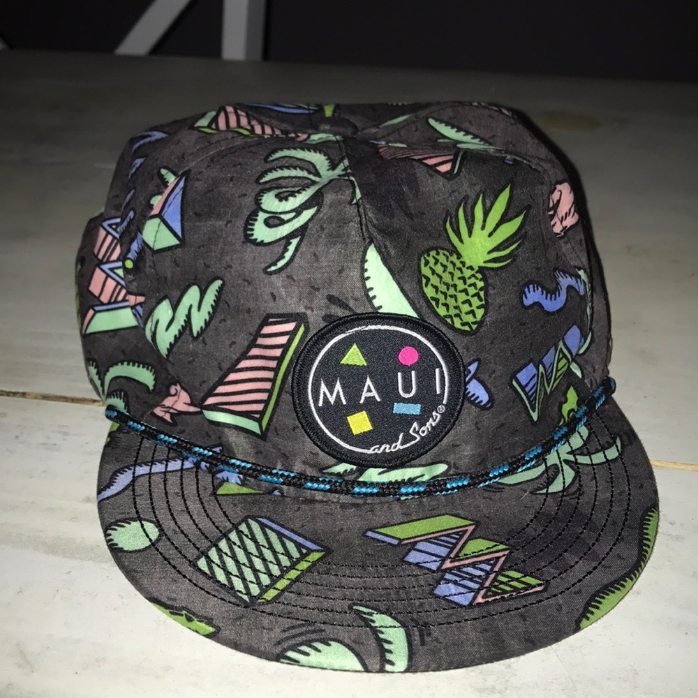 Maui snap back surfs up bro
